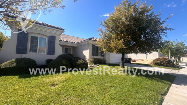 Foto del edificio - 5 Bed, 4 Bath Apple Valley Home In a Gated...