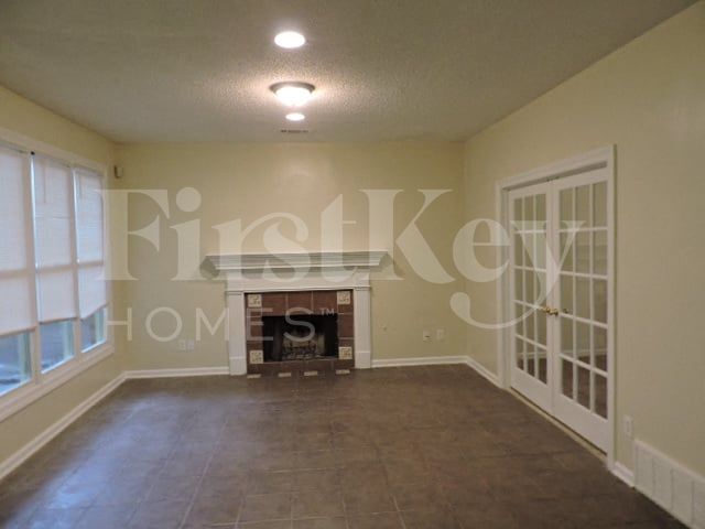 Building Photo - 8554 Mill Farm Cove