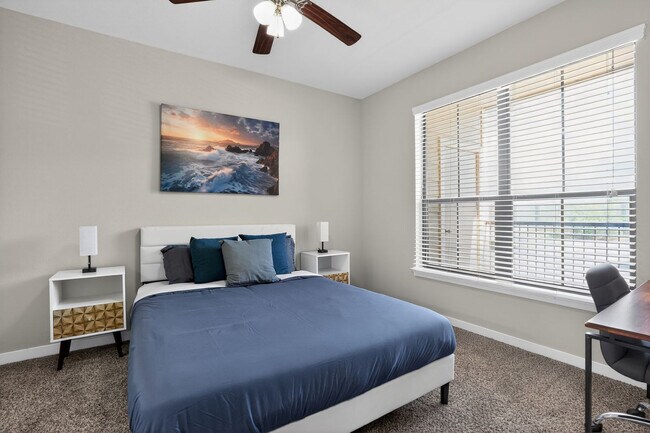 Foto del edificio - 1355 Ranch Pkwy