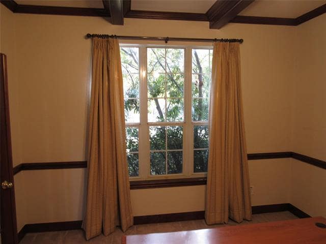 Foto del edificio - 1023 Candlewood Tr