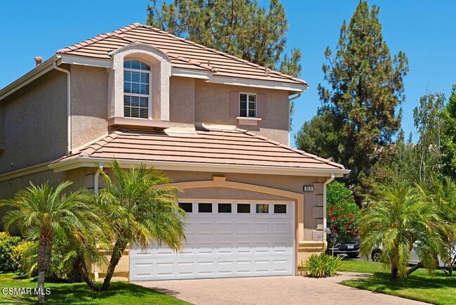 Building Photo - 3019 E Avenida De Los Arboles