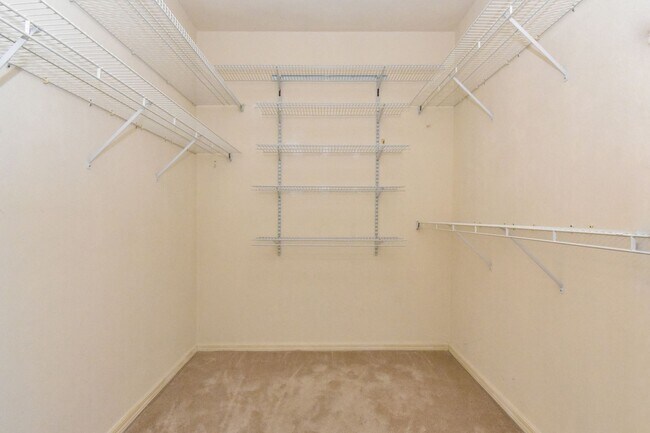 Foto del edificio - Capri Comfort with Style & Space – NW Gainesville