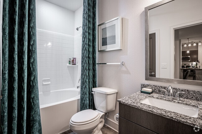 2BR, 2BA - 1,112SF - Cue Luxury Apartments