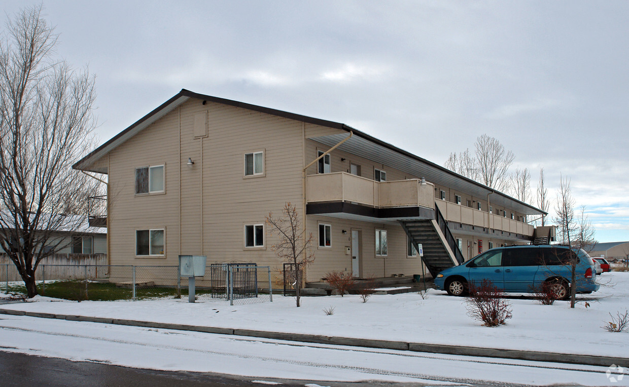 Cherry Valley Apartments - Emmett, ID | Apartments.com