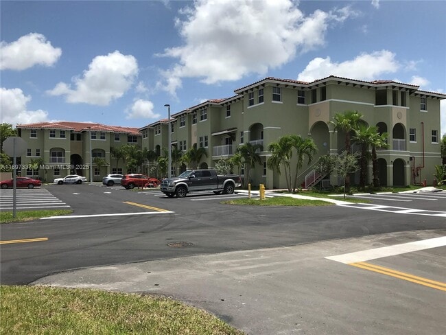 Foto del edificio - 210 NW 109th Ave