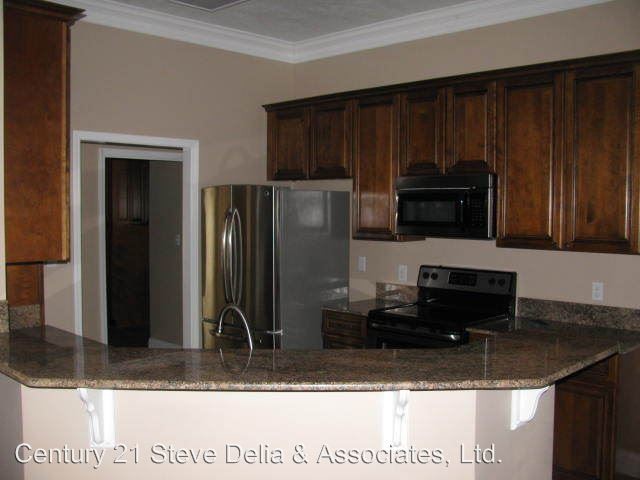Building Photo - 4 br, 2 bath House - 1638 Line Drive