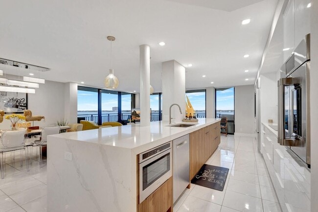 Photo - 5460 N Ocean Drive Unit 7C Apartment