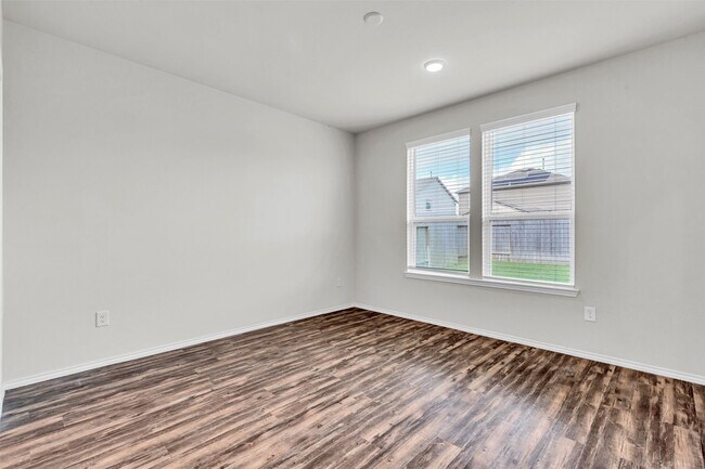 Building Photo - 5823 Buckner Creek Ct