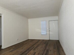 301 Danube ground floor 2 bedroom back corner apartment - Davis Islands Apartments
