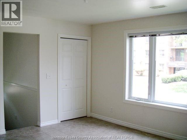 Building Photo - 675 Chippawa St