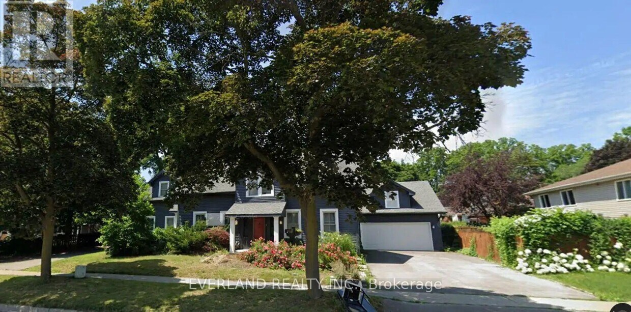 Primary Photo - 3369 St Paul Ave