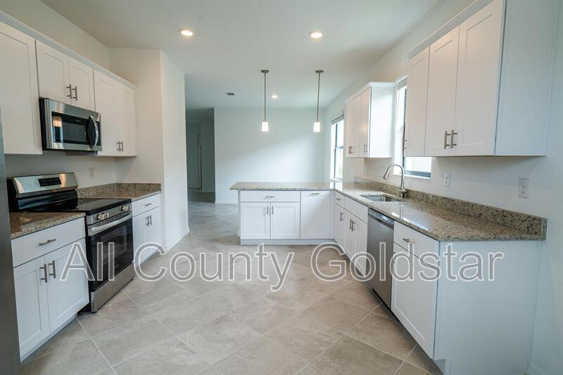 Foto principal - 1644 Saddlewood Cir