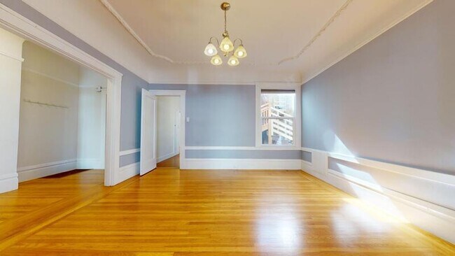Building Photo - 767 18th Ave