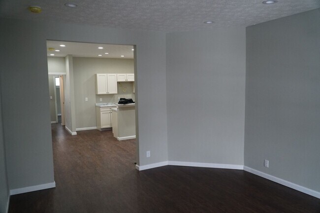 Foto del edificio - 612-616 South 10th Street