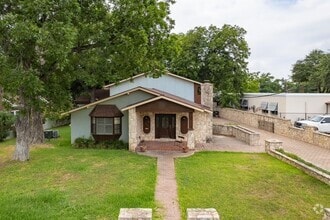 Building Photo - 605 Griner St