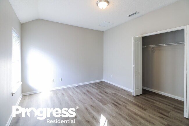 Building Photo - 3507 Laurel Mill Dr