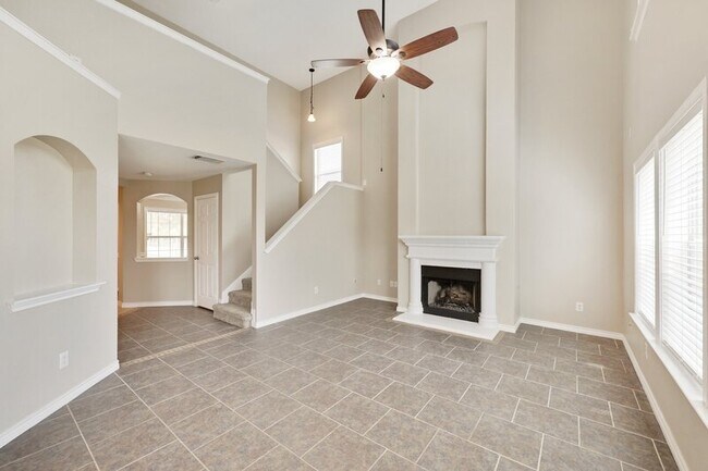 Building Photo - 601 Steerman Ct