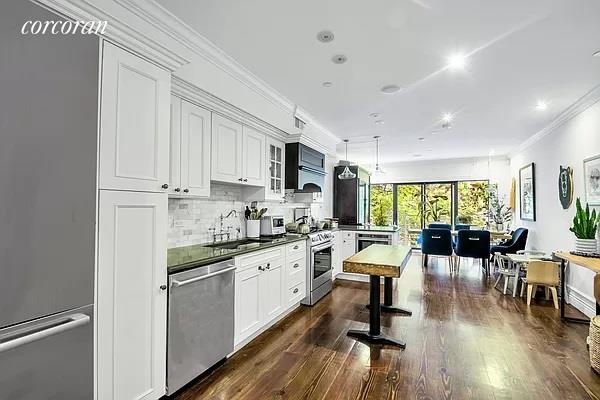 Foto del edificio - 84A Lexington Ave