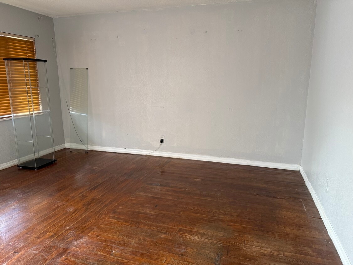 Foto del edificio - 3741 SW 54th Ave