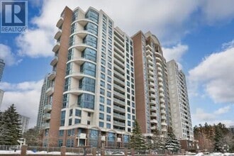 Building Photo - 233-233 Beecroft Rd