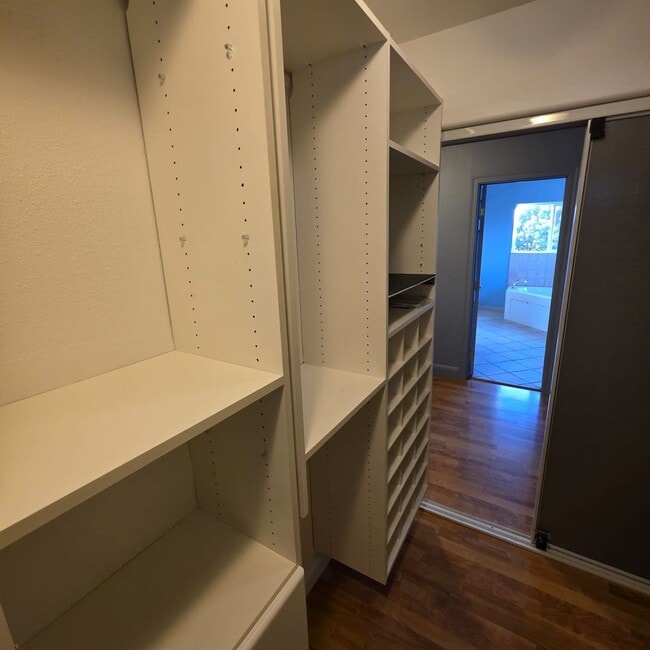 Building Photo - Updated 1-Bedroom Home in Concord – Utilit...