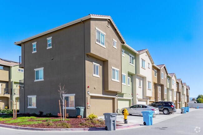 Building - 1603-1605 Cushman St