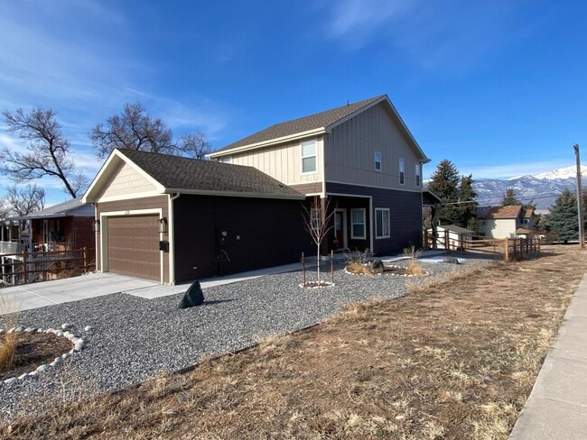 Photo - 1130 Swope Ave House
