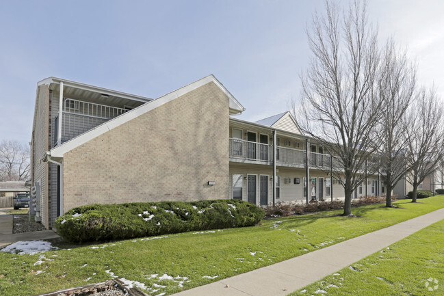 Building - Kobuck Apartments