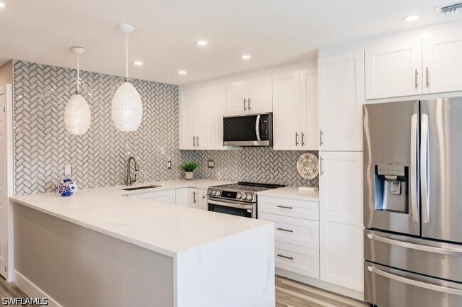 Building Photo - 1455 Curlew Ave
