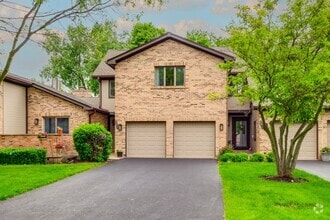 Building Photo - 1613 Pebble Beach Dr