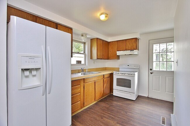 Building Photo - Charming Single-Family 3-bedroom in Hudson NY for rent