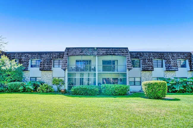 Foto del edificio - 3101 Oakland Shores Dr