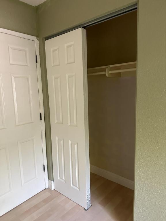 Foto del edificio - 6601 Lindbrook Way