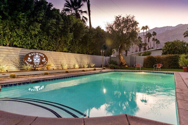 Foto del edificio - 1423 E San Lorenzo Rd