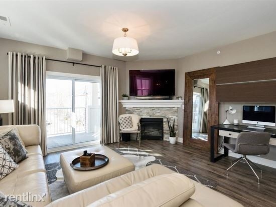 Foto del edificio - 2 br, 2 bath  - 1136 Swisher St