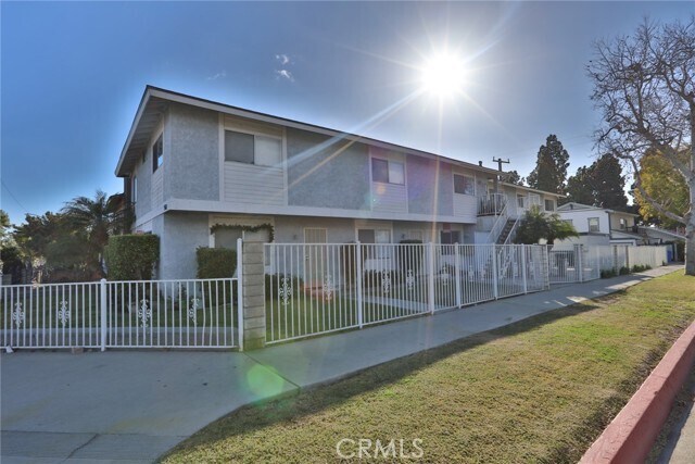Building Photo - 1262 Mar Vista St