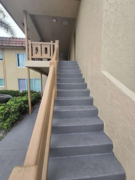 Foto del edificio - 2719 NW 39th Terrace