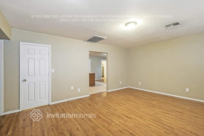 Foto del edificio - 6940 W Catalina Dr