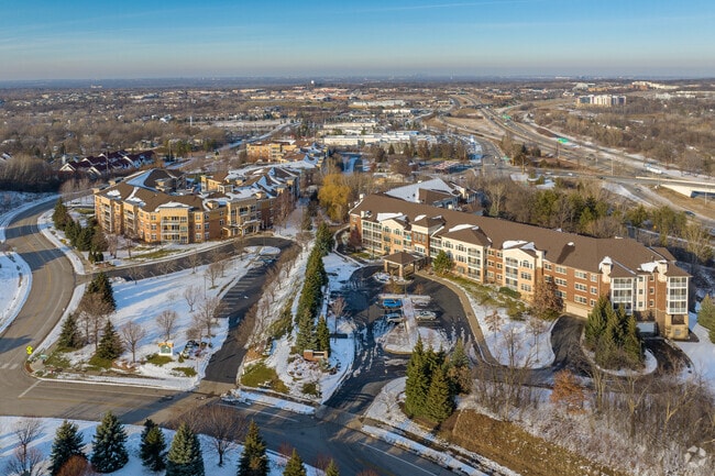 Chateau Ridge Condominiums