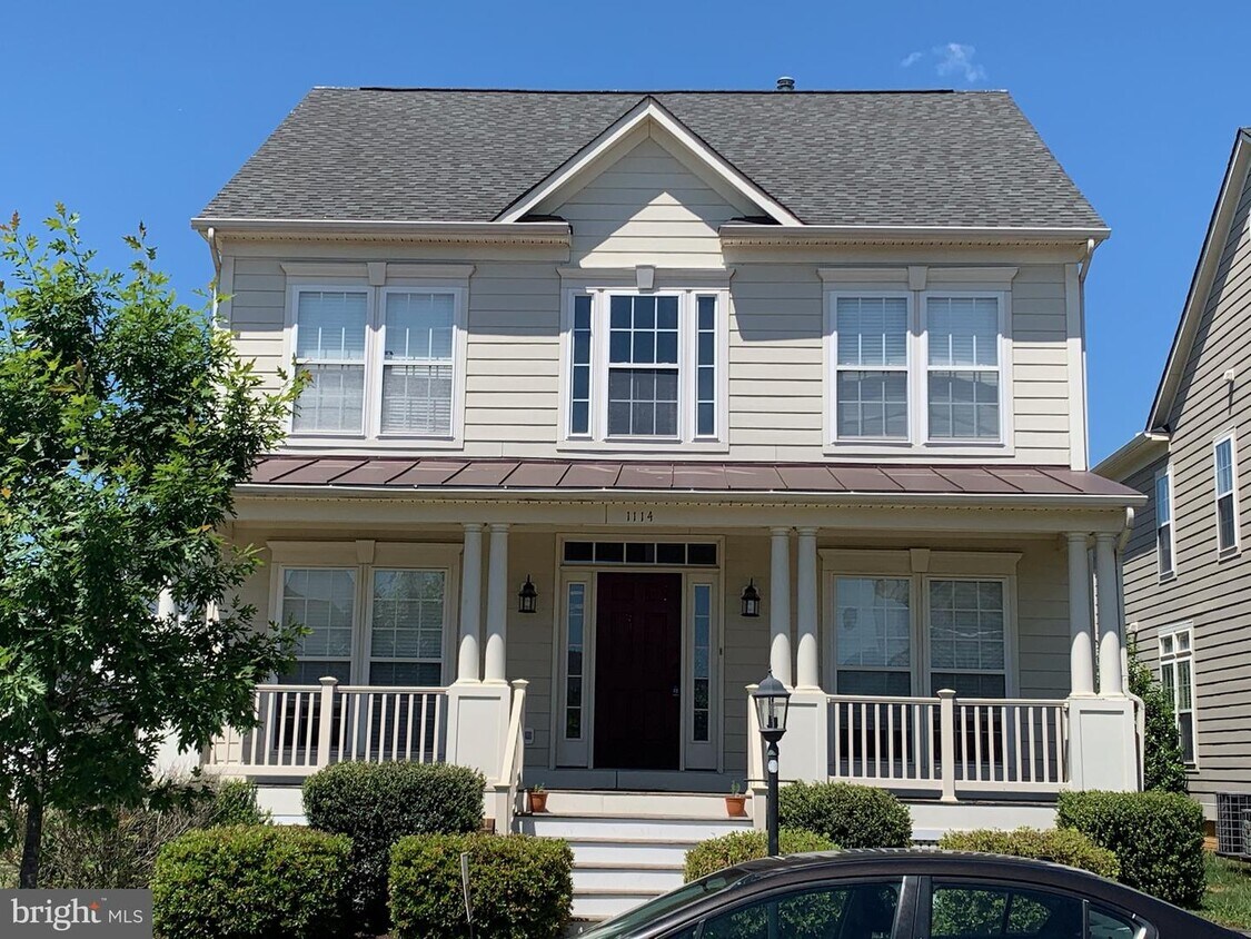 Primary Photo - 1114 Anderson St