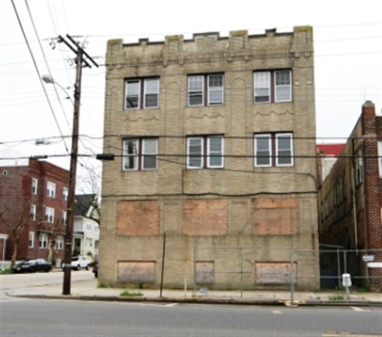 Foto del edificio - 1 S Nashville Ave