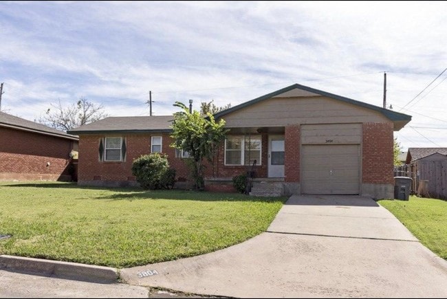 Building Photo - 3804 NW Ferris Ave