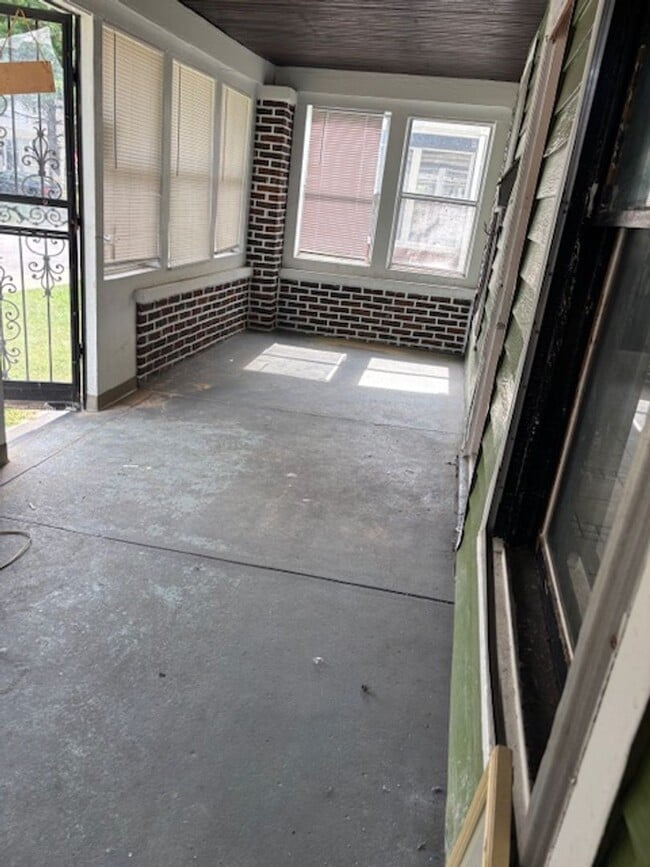 Foto del edificio - Move in Ready- $1495.00