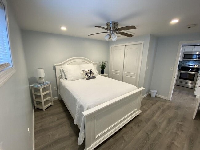 Foto del edificio - 19 Sanford Ave