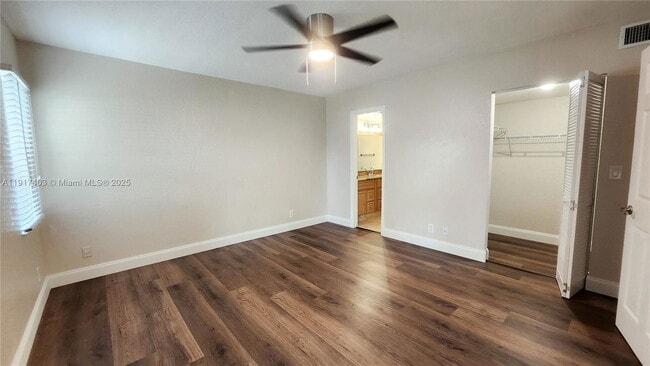 Building Photo - 2562 NW 89th Dr