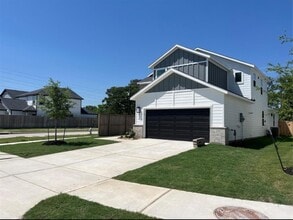 Building Photo - 2710 Misty Meadow Ln