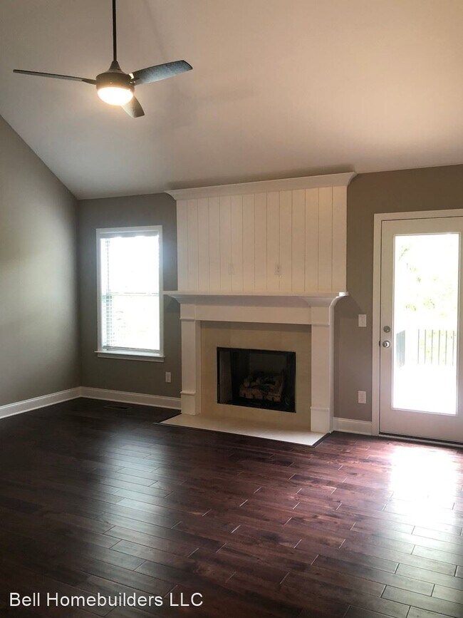Building Photo - 4 br, 3 bath House - 6491 Frankfurt Road