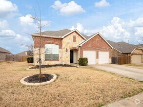 Building Photo - 922 Honeywell Dr