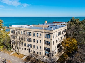 Building Photo - 1318 W Birchwood Ave