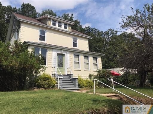 Primary Photo - 9 Vineyard Ln